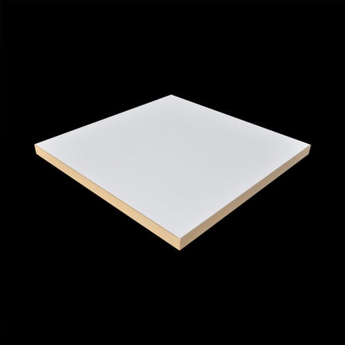 ركن قهوة لعشاق الهدوء لون أبيض وبيج برفوف وأدرج لل...