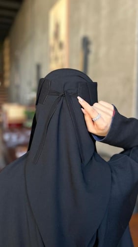 نقاب مبطن حرير -اسلامي وسط