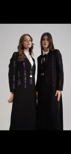 Official blazer with elegant heritage patterns