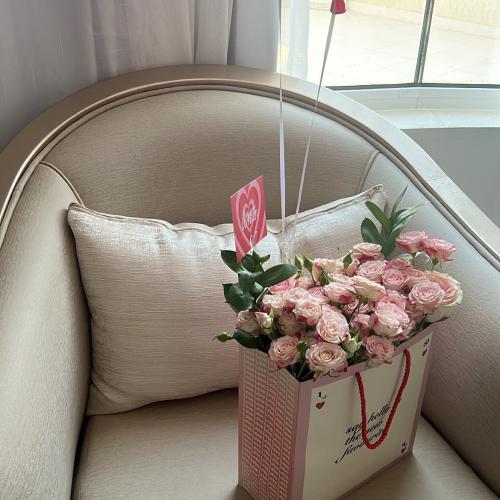 كيسة ورد+ 2 بالون