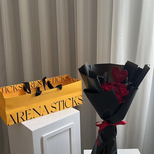 بوكية ورد مع تشوكلت أرينا