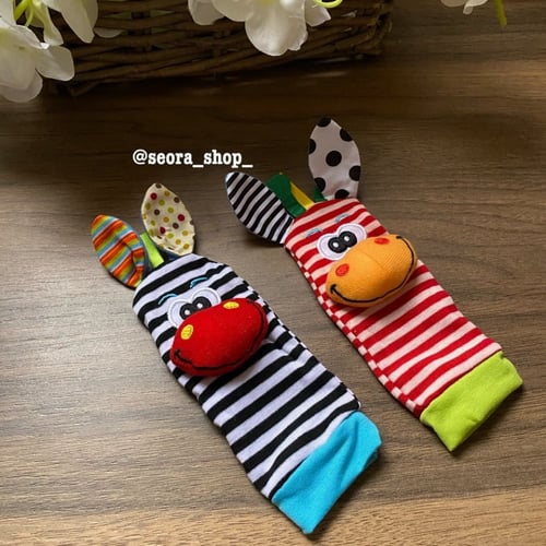 اساور وشراريب قماشيه