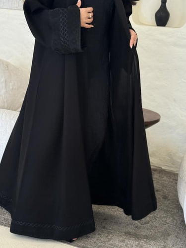 عباية الهنوف