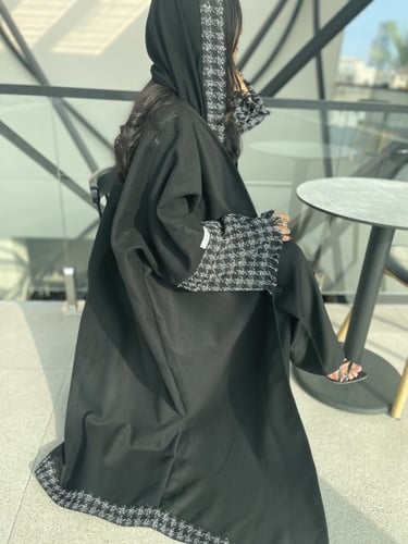 عباية شيخه