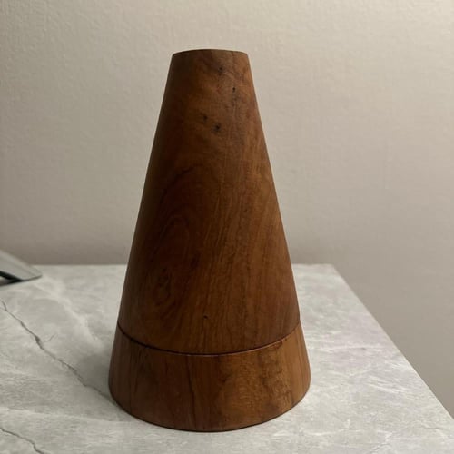 مبخرة خشبية