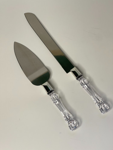 سكين وشيال فضي