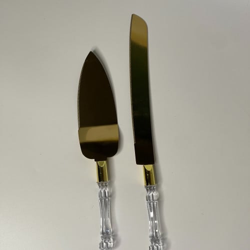 سكين وشيال ذهبي