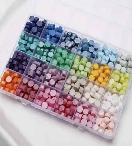 بوكس شمع ملون ( 24 لون )