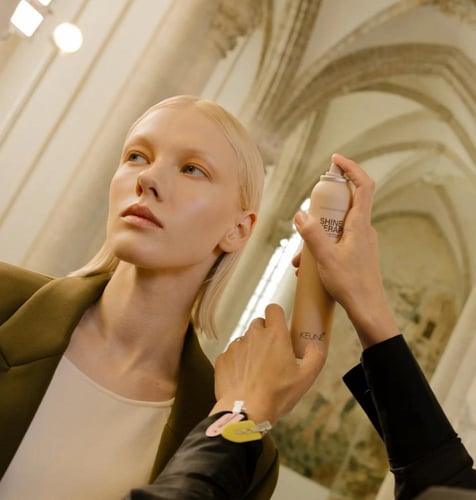 سبراي شاين ثيرابي بخاخ لماع اللمسة الاخيرة من كيون...