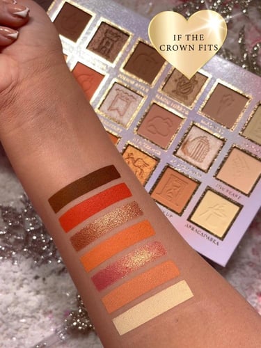 باليت تاج الجمال من بي لويس P. Louise If The Crown...