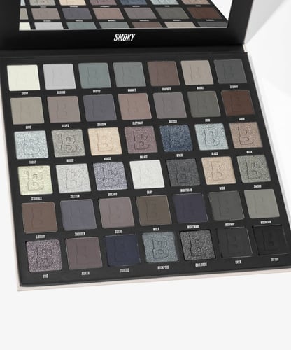 باليت بيوتي باي سموكي 42 لون Smoky 42 Colour Palet...