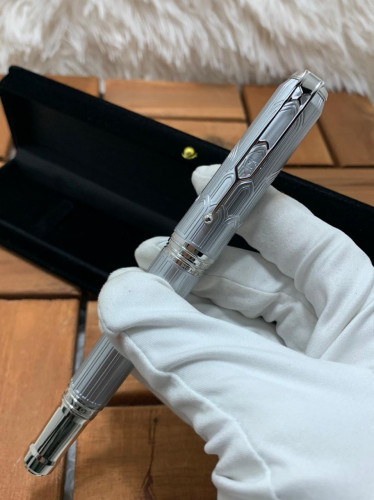 قلم مونت بلانك