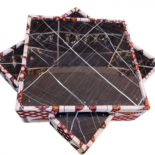 طاولات خدمة تراثية