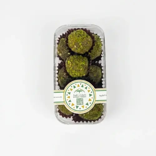 Pistachio and tahini date dessert