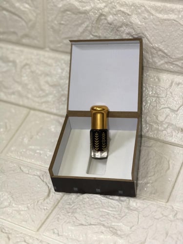 دهن عود كمبودي دبل سوبر معتق فاخر