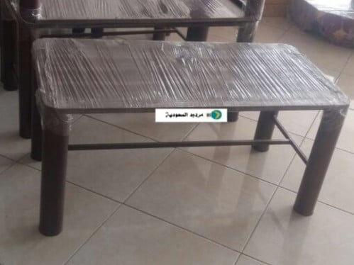 طاولة كبيرة