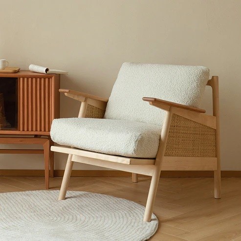 كرسي مفرد خشب طبيعي مطرز بالراتان الطبيعي مع تنجيد...