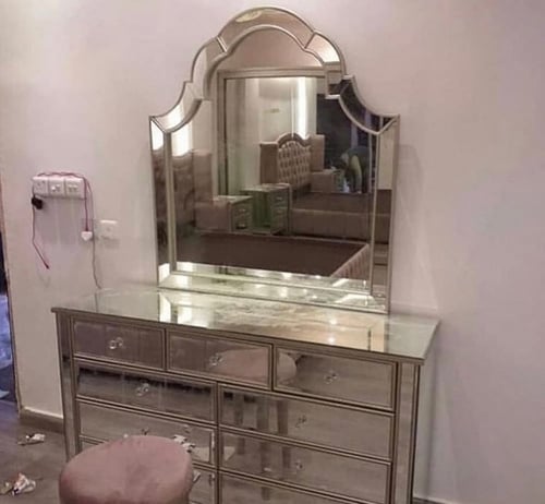 غرفة نوم نفرين