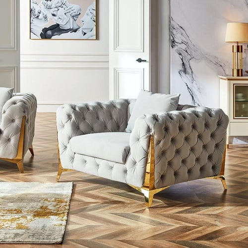 طقم كنب ٥ اشخاص بتصميم مميز