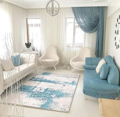 طقم كنب 7 اشخاص .