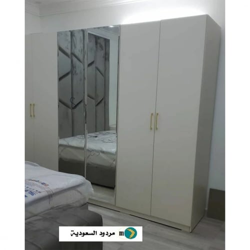 غرفة نوم نفرين