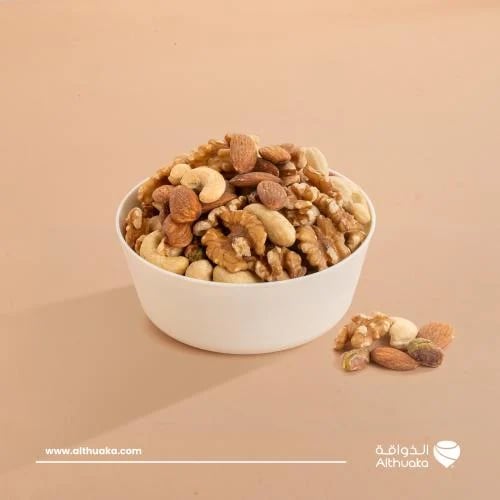 Mixed raw nuts