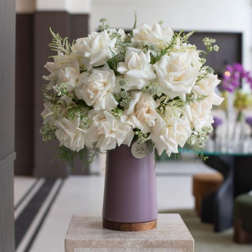 MEDIUM VASE