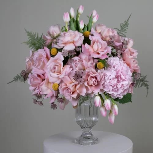 MEDIUM VASE