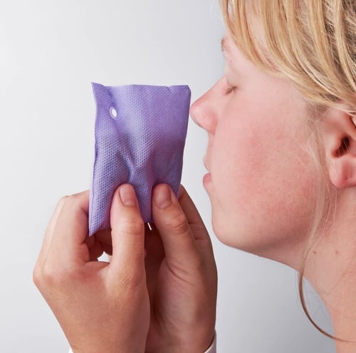 ورد مجفف في كيس الخزامى