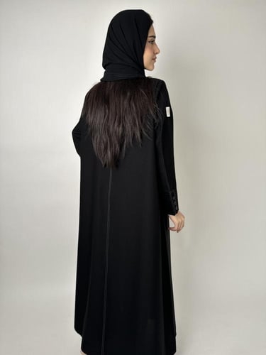 عباية بقماش لمار مع جيوب امامية