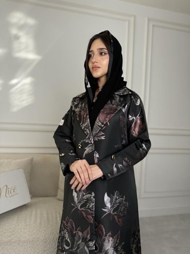 عباية بقماش جاكار كوري مشجر