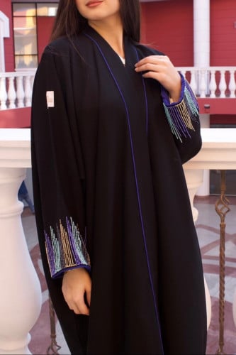 عباية بقماش المستقبل كوري مع قيطان و شك بالكم