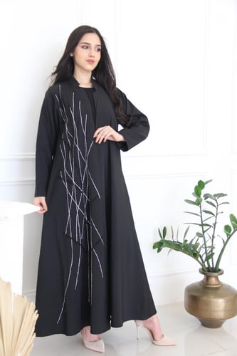 عباية بقماش تفته نص كلش مع شك يدوي