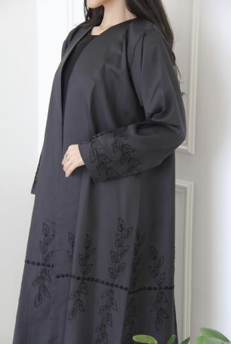 عباية بقماش تفته سلة كوري مع شك نص كلوش