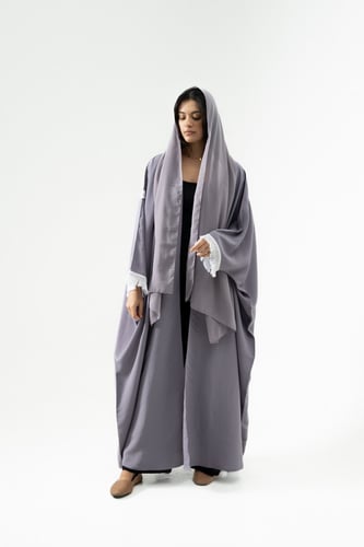 عباية صيفية بشت بقماش سيراميك حرير لون رمادي