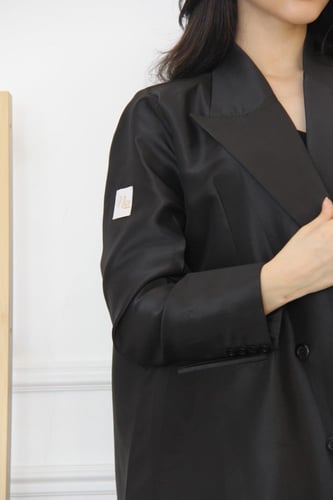 عباية بقماش تفته سلة كوري