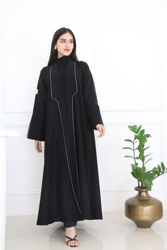 عباية بقماش لمار مع قماش رمادي