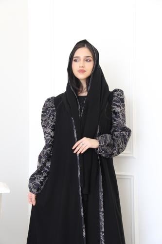 عباية بقماش لمياء و الاكمام جاكار مع الاطراف و بوف...