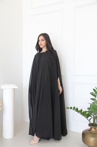 عباية بقصة قطري بقماش جوري و قماش مع لمعة