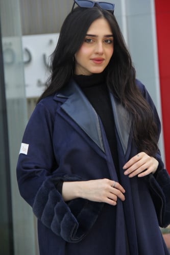 عباية بقماش شمواه كحلي مع فرو بالكم