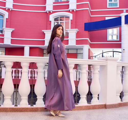 عباية بقماش تفته مع شك