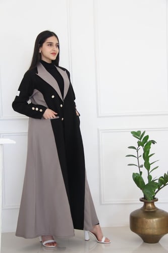 عباية بقماش لمار اسود مع بيج