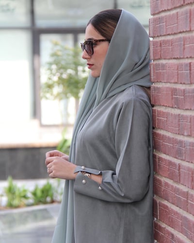 عباية شتوية بقماش شمواه و كم قصه انيقه و لولو