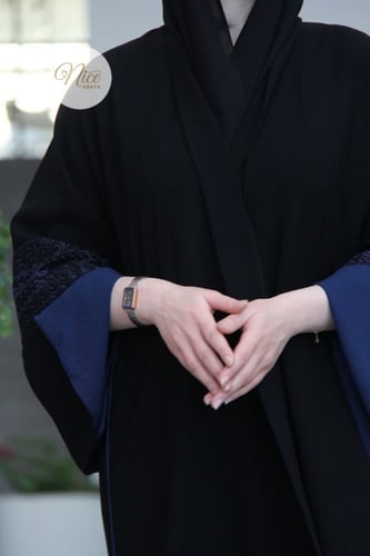 عبايه قماش المستقبل