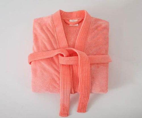 روب حمام ناعم لون وردي