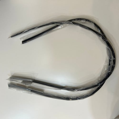 جلدة القزاز الامامية العلويه اصليه