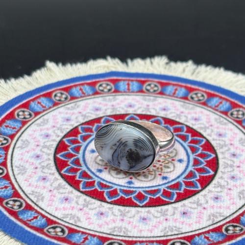 خاتم عقيق ملكي