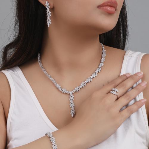 طقم مجوهرات فضة نسائي 925 بتصميم أوراق زركونية برا...