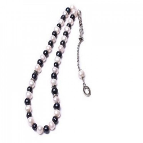 سبحة شوارفسكي أسود اللون