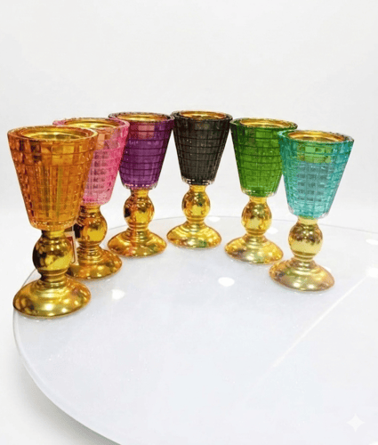 مبخرة فحم باللون الرمادي راقية تتميز بتصميم عصري ي...